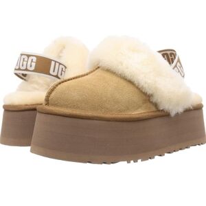 Ugg women Funkettle slipper size 9 (tan)